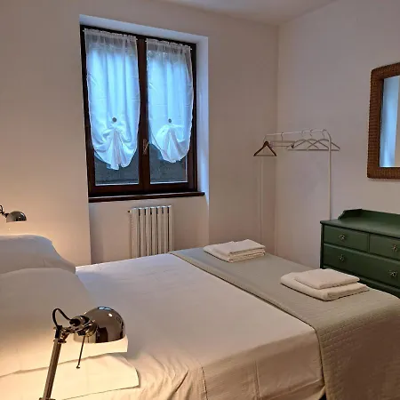 La Casa Di Guia Apartment Perledo